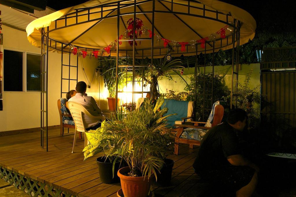Ahitea Lodge Παπεέτε Εξωτερικό φωτογραφία